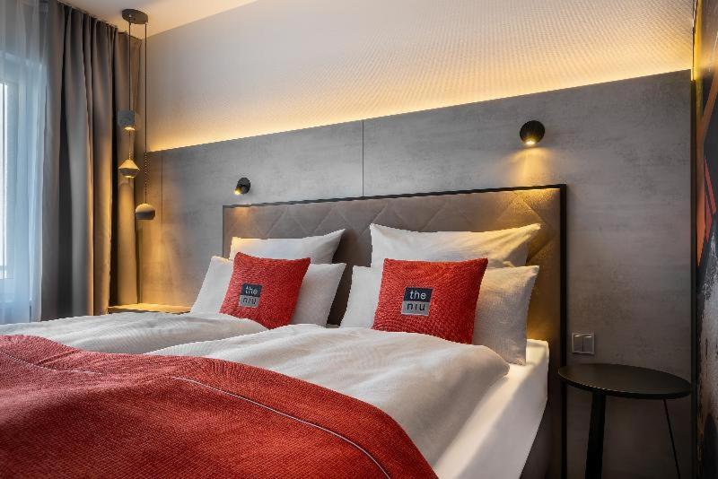 Holiday Inn - The Niu, Hide Berlin Friedrichshain By Ihg الغرفة الصورة